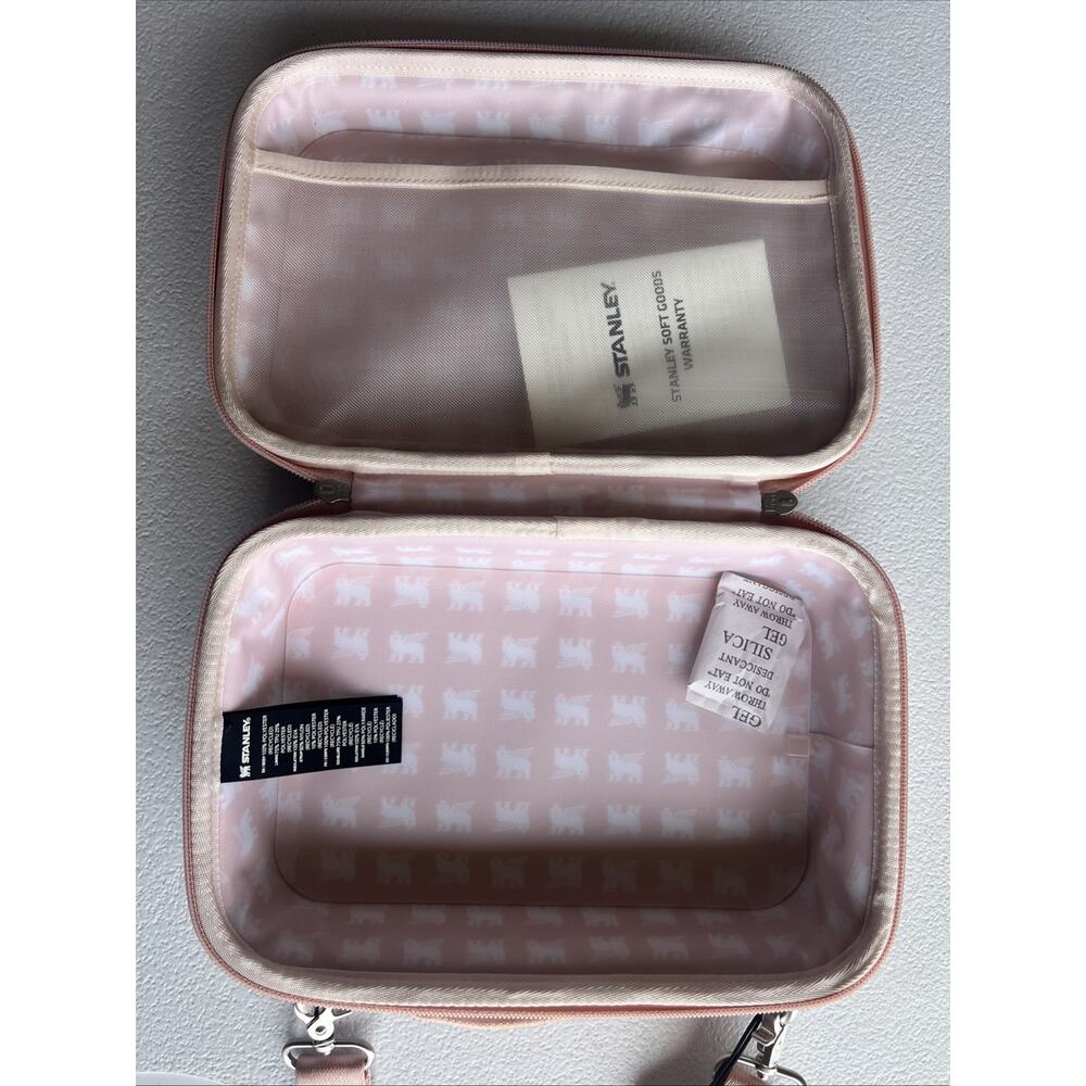 Stanley Pink and White Shoulder Lunchbox Bag - Picture 4 of 8